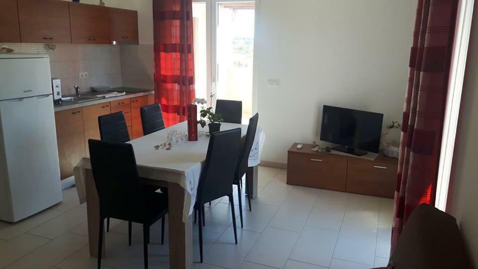Apartments Ratka Zaton  Kültér fotó